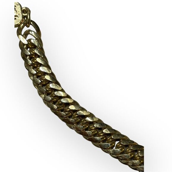 GIVENCHY Signed Necklace Curb Links Double G Clasp Vintage 1980s Designer - Picture 7 of 11